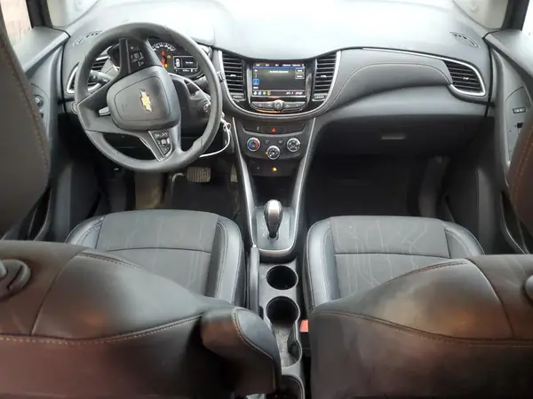 KL7CJPSM2NB532975 2022 CHEVROLET TRAX - Image 8