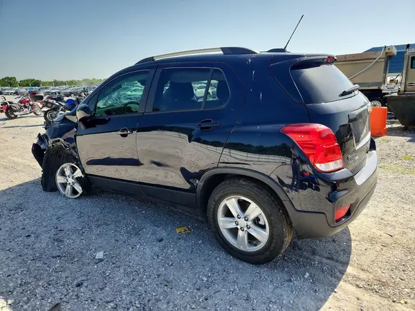 KL7CJPSM2NB534774 2022 CHEVROLET TRAX - Image 2