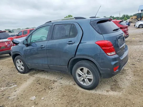 KL7CJPSM2NB541725 2022 CHEVROLET TRAX - Image 2