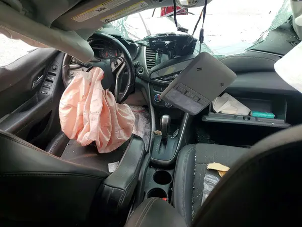 KL7CJPSM2NB563661 2022 CHEVROLET TRAX - Image 8
