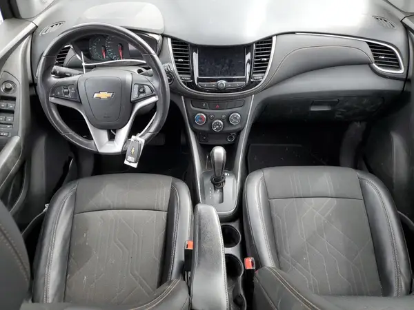 KL7CJPSM2NB568066 2022 CHEVROLET TRAX - Image 8