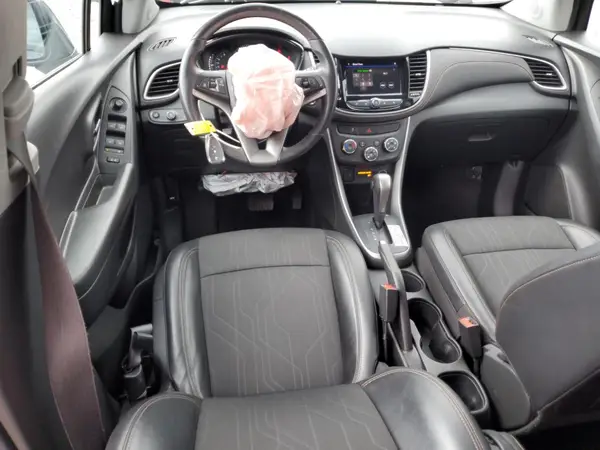 KL7CJPSM2NB568410 2022 CHEVROLET TRAX - Image 8