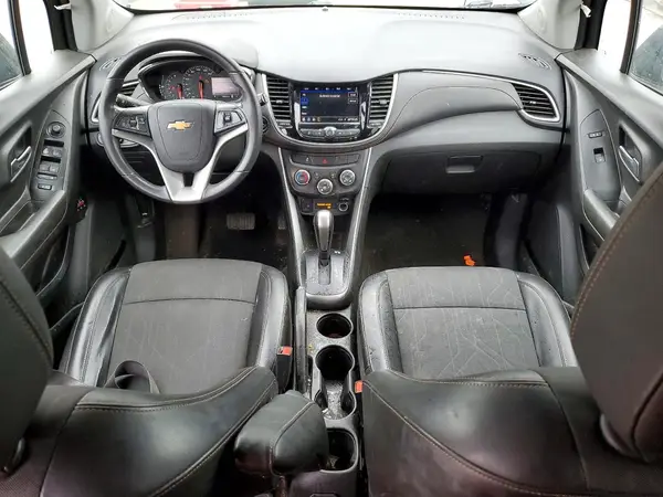 KL7CJPSM2NB569136 2022 CHEVROLET TRAX - Image 8