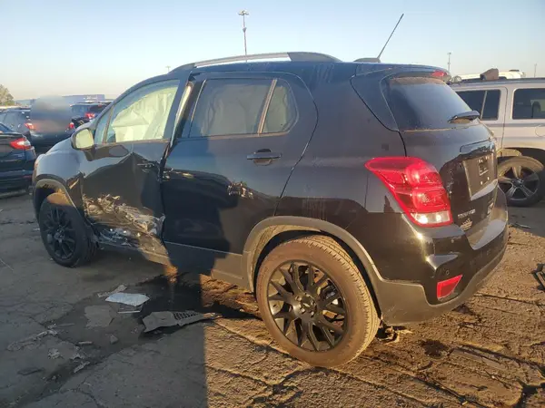 KL7CJPSM2NB569234 2022 CHEVROLET TRAX - Image 2