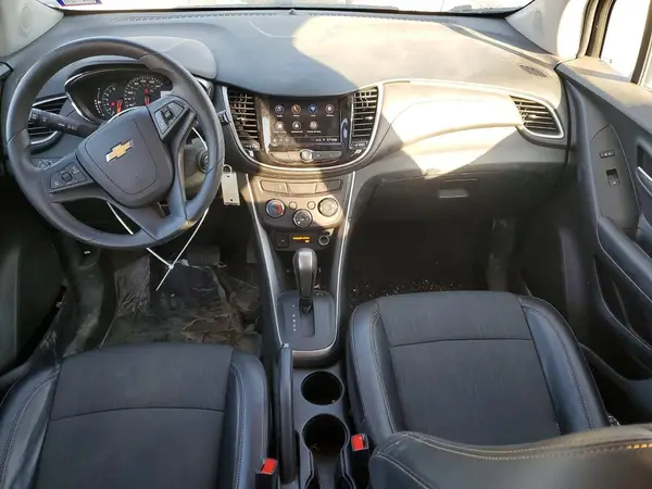 KL7CJPSM3MB375150 2021 CHEVROLET TRAX - Image 8