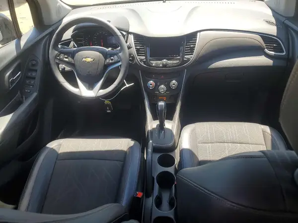 KL7CJPSM3NB513478 2022 CHEVROLET TRAX - Image 8