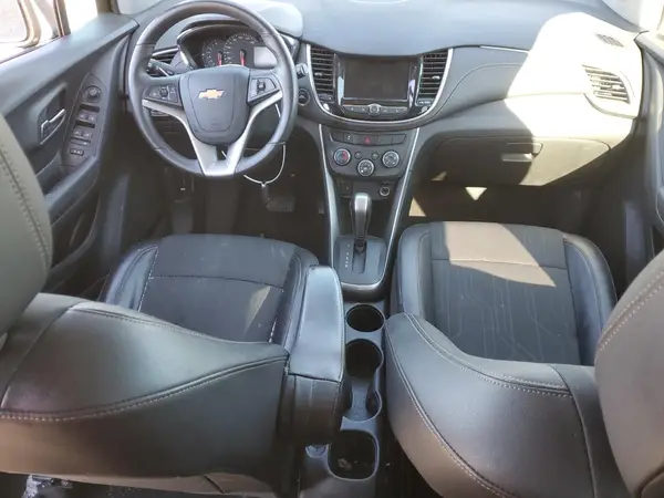 KL7CJPSM3NB514243 2022 CHEVROLET TRAX - Image 8