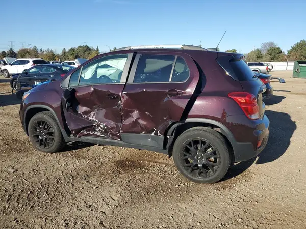 KL7CJPSM3NB518874 2022 CHEVROLET TRAX - Image 2