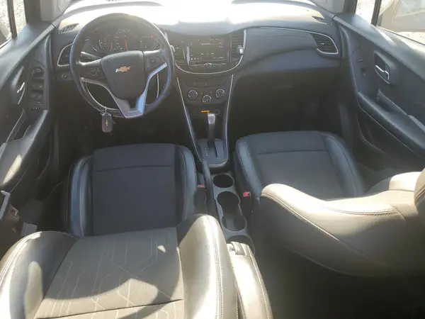 KL7CJPSM3NB533259 2022 CHEVROLET TRAX - Image 8
