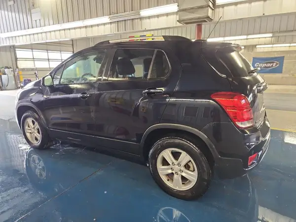 KL7CJPSM3NB534279 2022 CHEVROLET TRAX - Image 2
