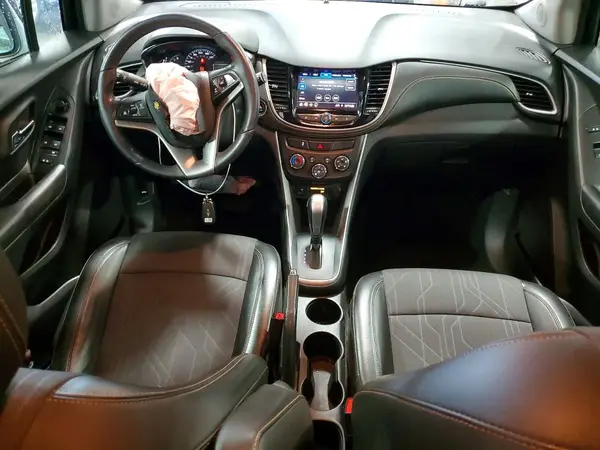 KL7CJPSM3NB535061 2022 CHEVROLET TRAX - Image 8