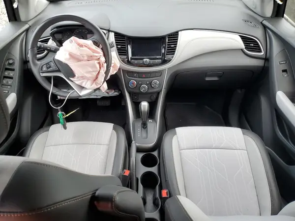 KL7CJPSM3NB540129 2022 CHEVROLET TRAX - Image 8