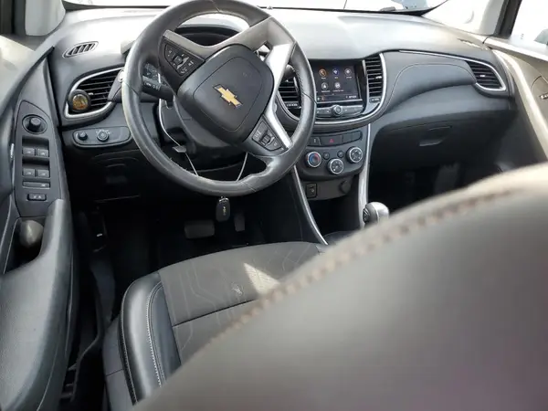 KL7CJPSM3NB559246 2022 CHEVROLET TRAX - Image 8