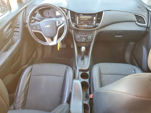 KL7CJPSM3NB569033 2022 CHEVROLET TRAX - Image 8