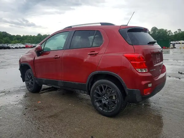 KL7CJPSM4MB372564 2021 CHEVROLET TRAX - Image 2
