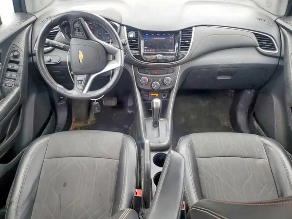 KL7CJPSM4MB372564 2021 CHEVROLET TRAX - Image 8