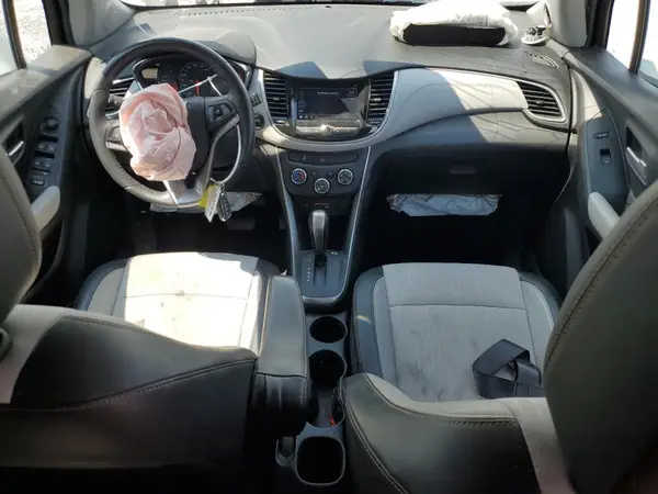 KL7CJPSM4NB530595 2022 CHEVROLET TRAX - Image 8