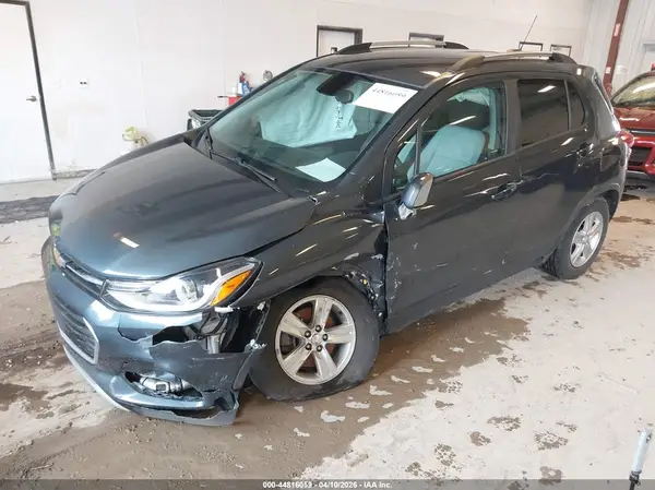 KL7CJPSM4NB540754 2022 CHEVROLET TRAX - Image 2