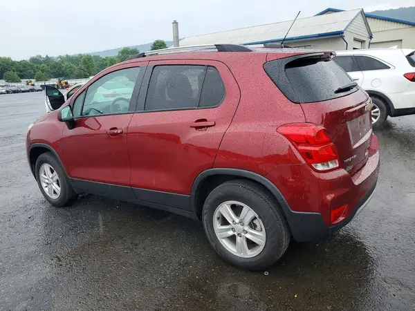 KL7CJPSM4NB548093 2022 CHEVROLET TRAX - Image 2