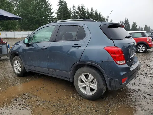 KL7CJPSM4NB562916 2022 CHEVROLET TRAX - Image 2
