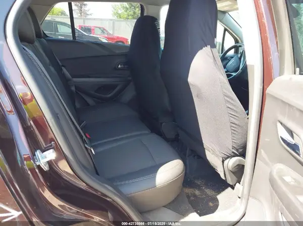 KL7CJPSM4NB568585 2022 CHEVROLET TRAX - Image 8