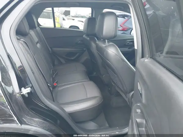 KL7CJPSM5MB361296 2021 CHEVROLET TRAX - Image 8