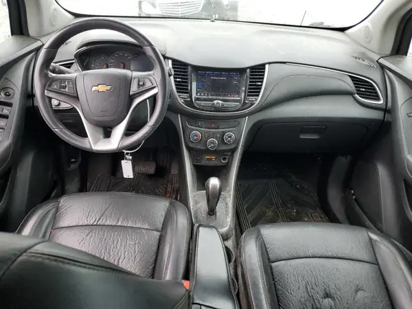 KL7CJPSM5MB369902 2021 CHEVROLET TRAX - Image 8