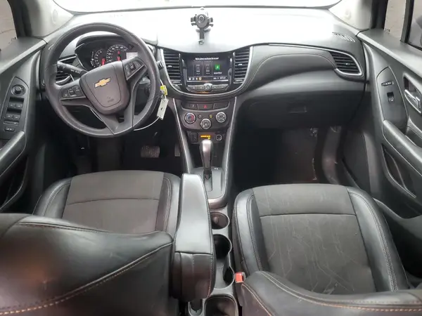 KL7CJPSM5MB371424 2021 CHEVROLET TRAX - Image 8