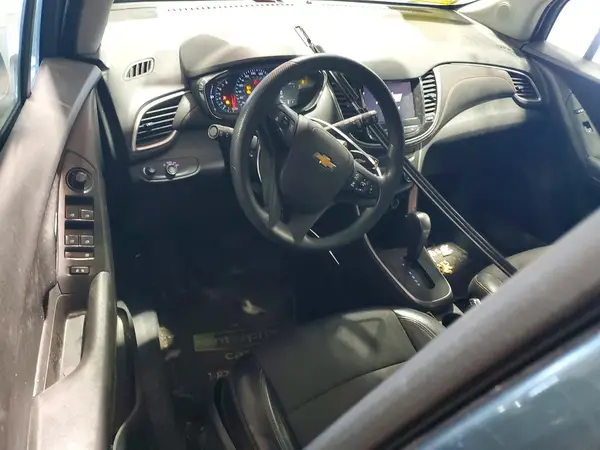 KL7CJPSM5MB374811 2021 CHEVROLET TRAX - Image 8