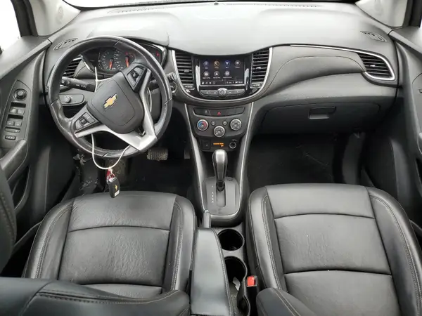 KL7CJPSM5NB511067 2022 CHEVROLET TRAX - Image 8