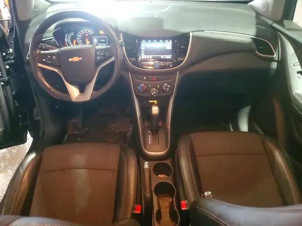 KL7CJPSM5NB517743 2022 CHEVROLET TRAX - Image 8