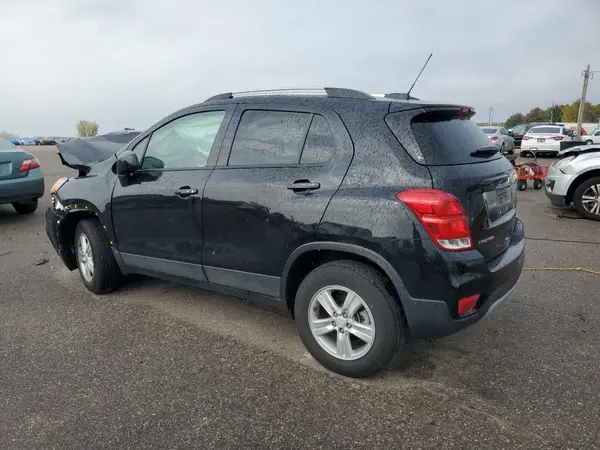 KL7CJPSM5NB525468 2022 CHEVROLET TRAX - Image 2