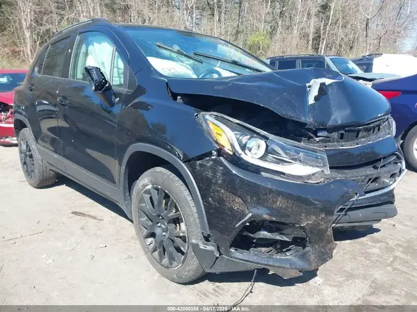 KL7CJPSM5NB537474 2022 CHEVROLET TRAX - Image 1