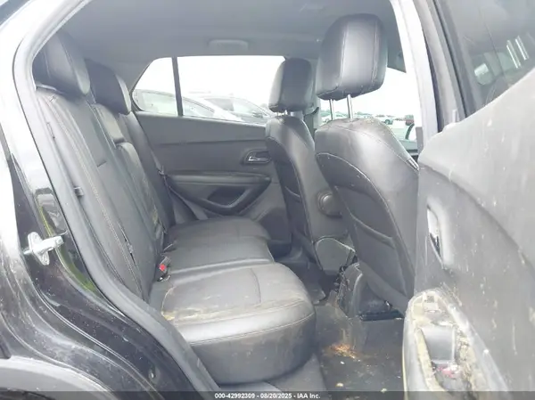 KL7CJPSM5NB539743 2022 CHEVROLET TRAX - Image 8