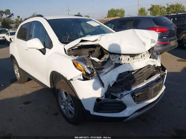 KL7CJPSM5NB558888 2022 CHEVROLET TRAX - Image 1