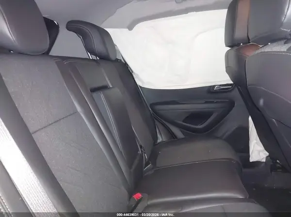 KL7CJPSM5NB562309 2022 CHEVROLET TRAX - Image 8