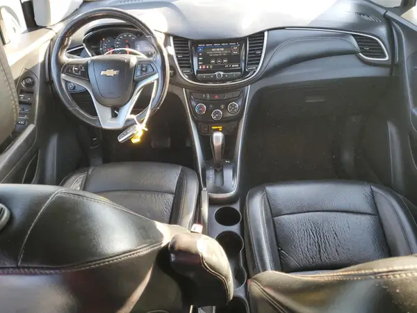 KL7CJPSM6NB515273 2022 CHEVROLET TRAX - Image 8