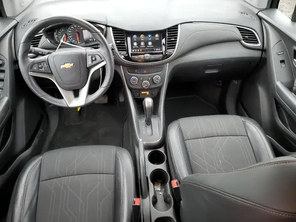 KL7CJPSM6NB561380 2022 CHEVROLET TRAX - Image 8