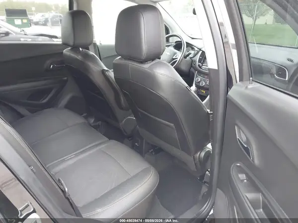 KL7CJPSM6NB565364 2022 CHEVROLET TRAX - Image 8