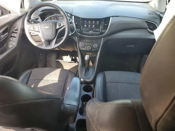 KL7CJPSM7MB365799 2021 CHEVROLET TRAX - Image 8