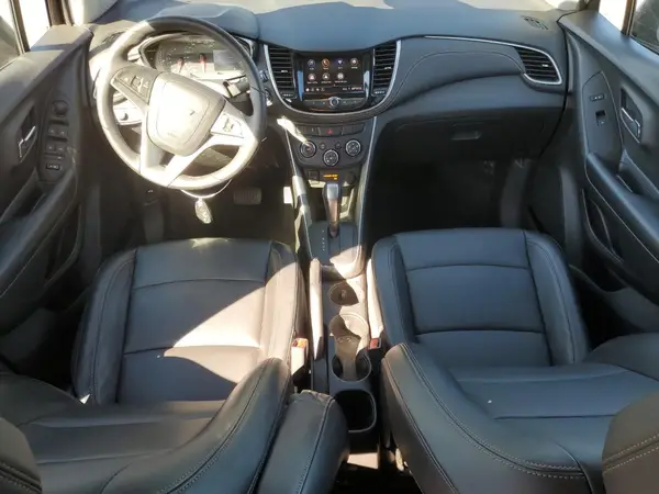 KL7CJPSM7MB370131 2021 CHEVROLET TRAX - Image 8