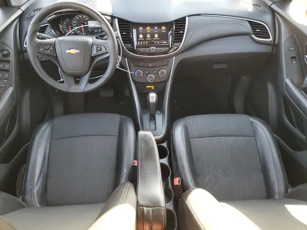 KL7CJPSM7MB371585 2021 CHEVROLET TRAX - Image 8