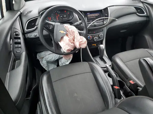 KL7CJPSM7MB371926 2021 CHEVROLET TRAX - Image 8