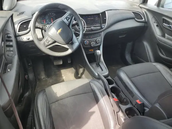 KL7CJPSM7MB372378 2021 CHEVROLET TRAX - Image 8