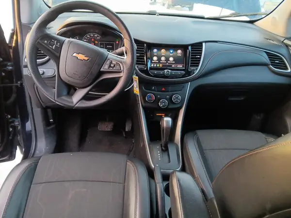 KL7CJPSM7MB372624 2021 CHEVROLET TRAX - Image 8