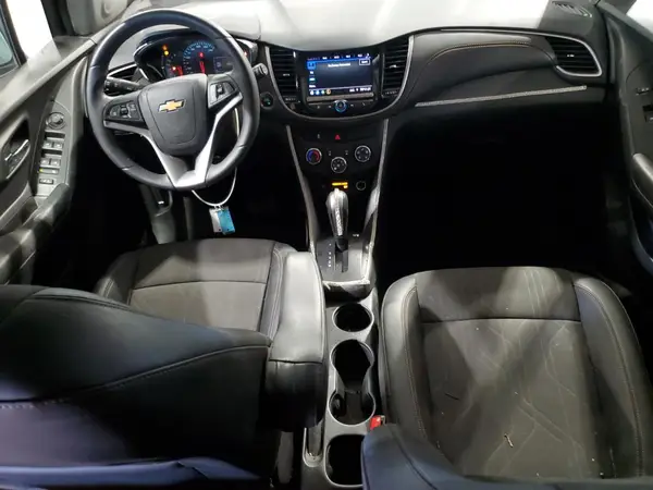 KL7CJPSM7NB511913 2022 CHEVROLET TRAX - Image 8