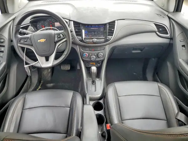 KL7CJPSM7NB512298 2022 CHEVROLET TRAX - Image 8