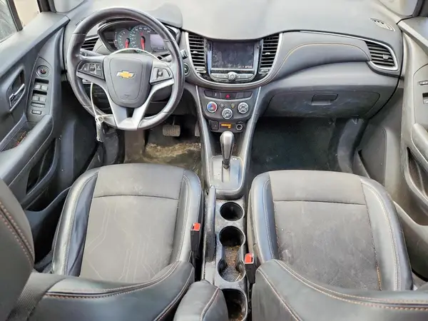 KL7CJPSM7NB535094 2022 CHEVROLET TRAX - Image 8