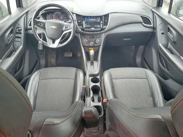 KL7CJPSM7NB535242 2022 CHEVROLET TRAX - Image 8