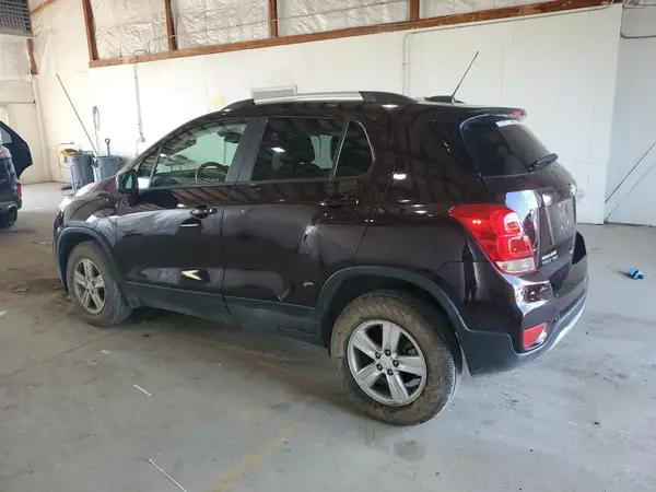 KL7CJPSM7NB542093 2022 CHEVROLET TRAX - Image 2